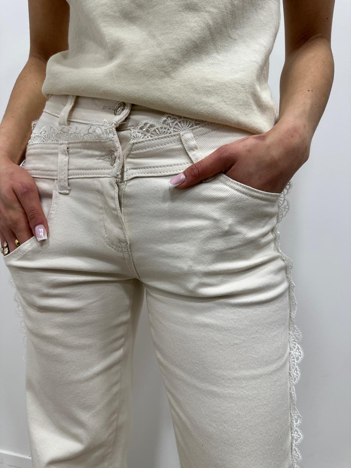 Jean Sierra Dentelle Beige