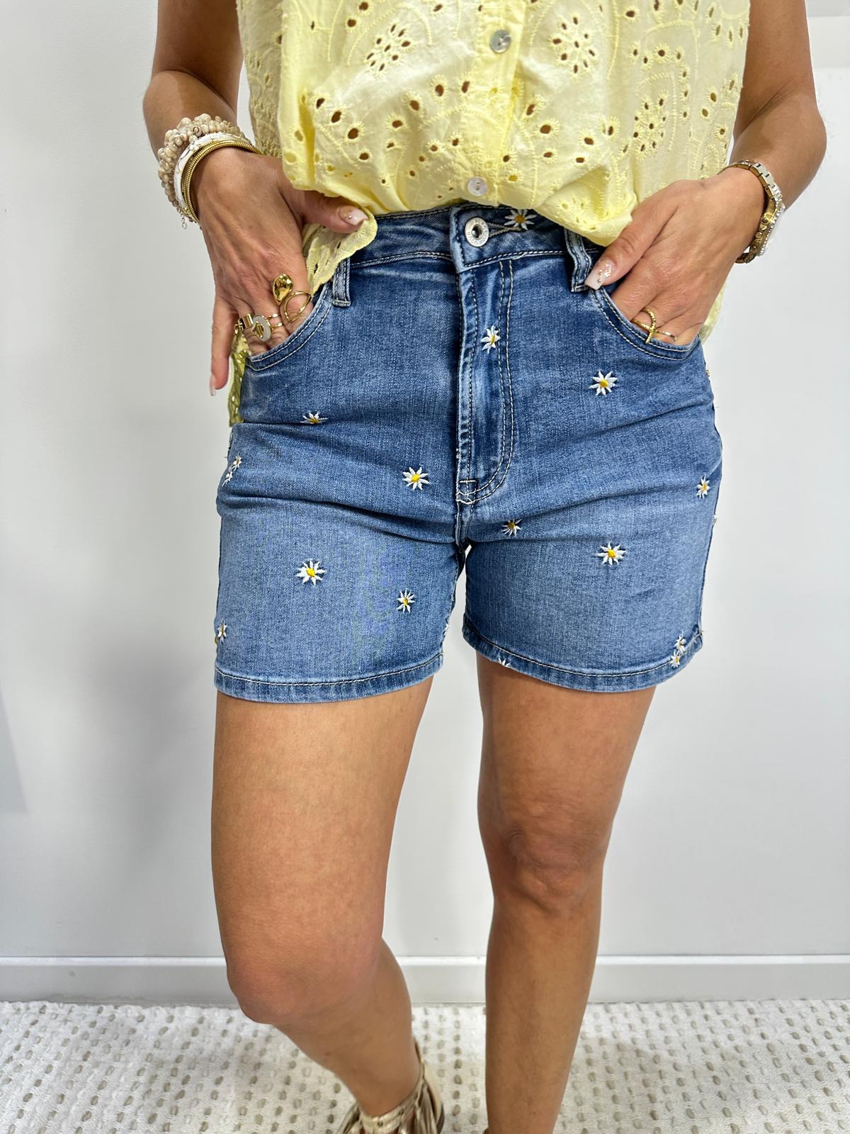 Short Marguerite