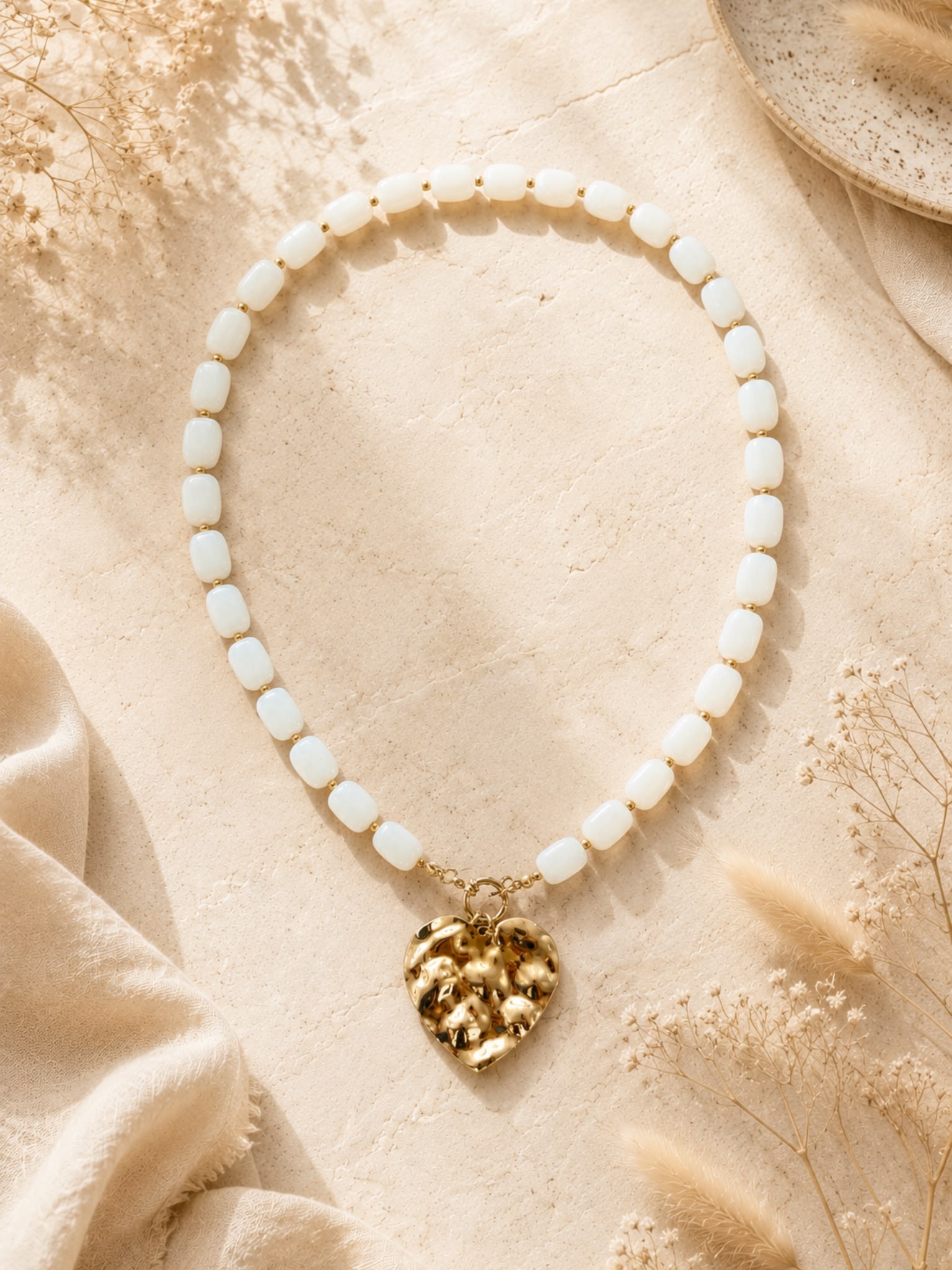 Collier Asmar