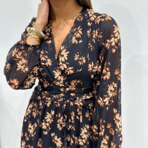 Robe Maena