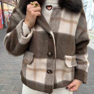 Veste a Carreaux Chocolat Col Fausse Fourrure