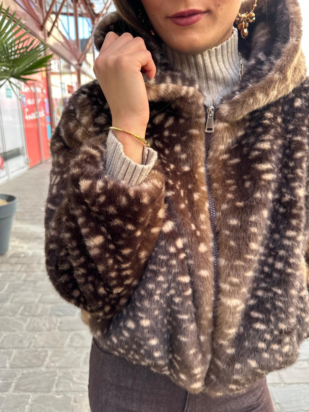Veste Capuche Fausse Fourrure Syrena