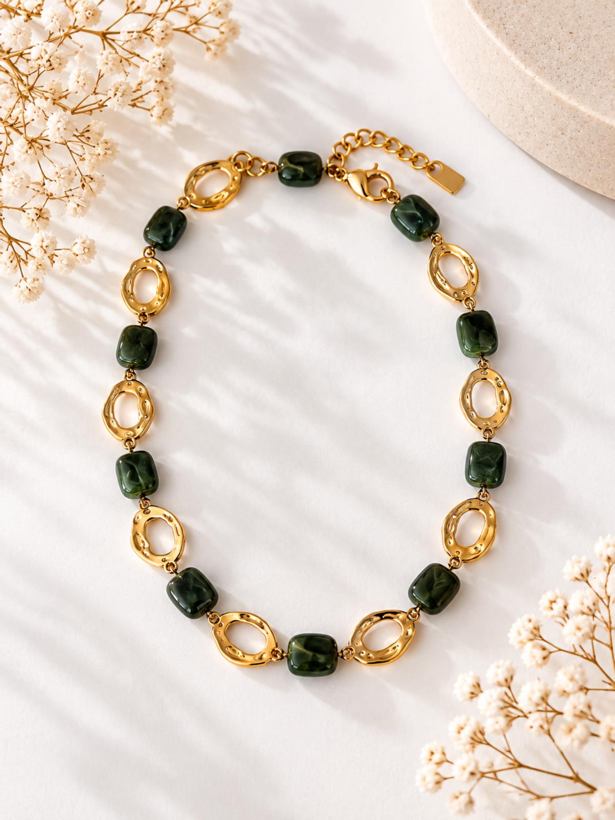 Collier Gilles Kaki