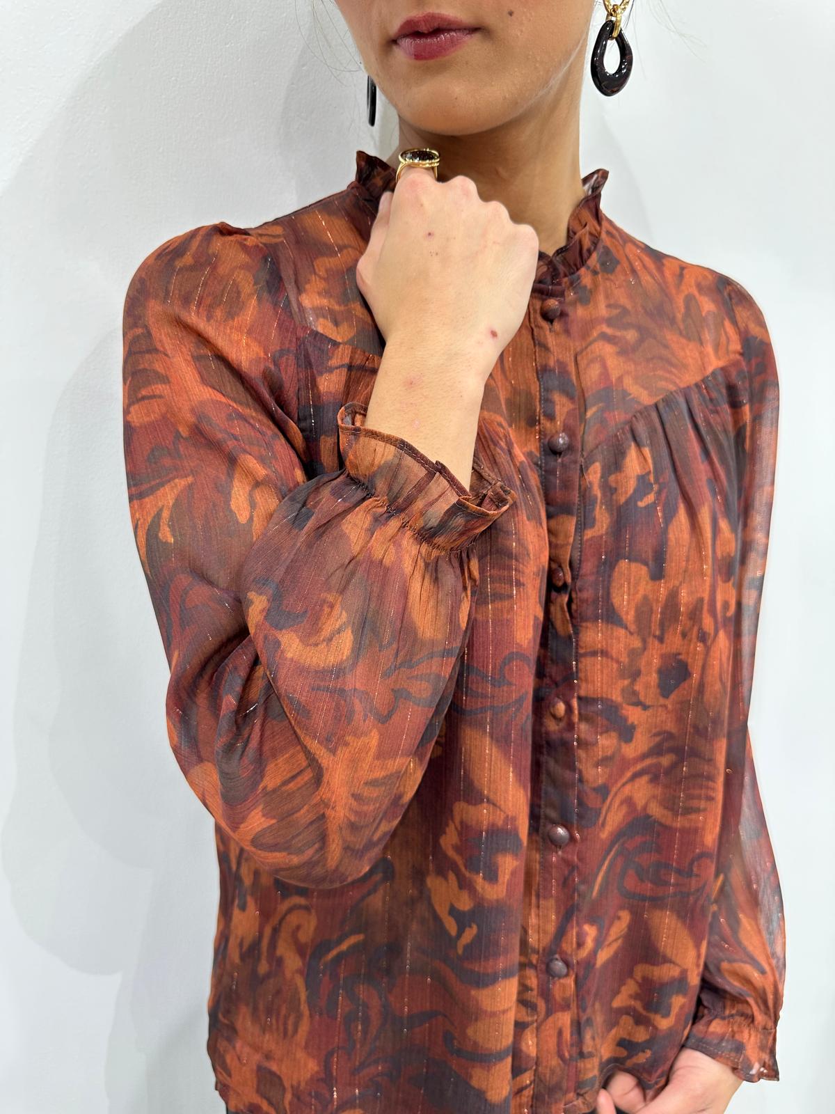 Blouse Fleurie Détails Dorés – Suzanne