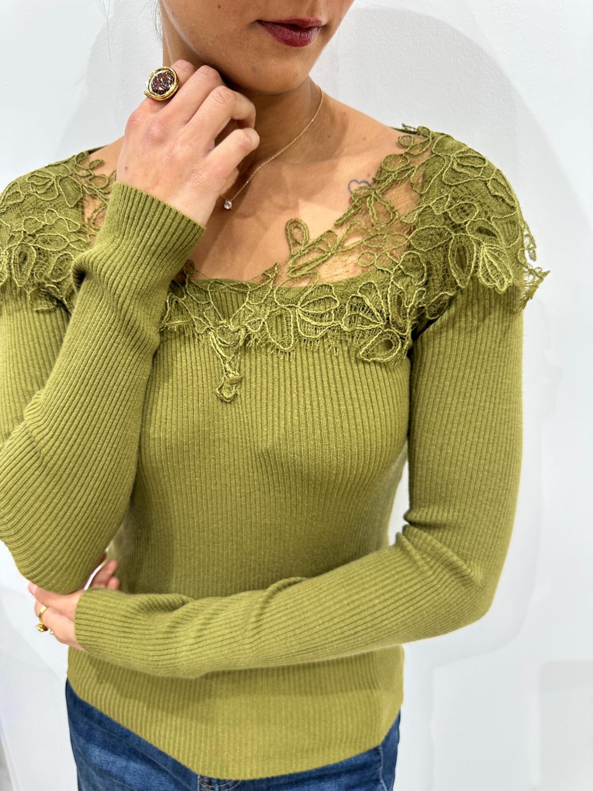 Pull Côtelé Dentelle Vert – Coline