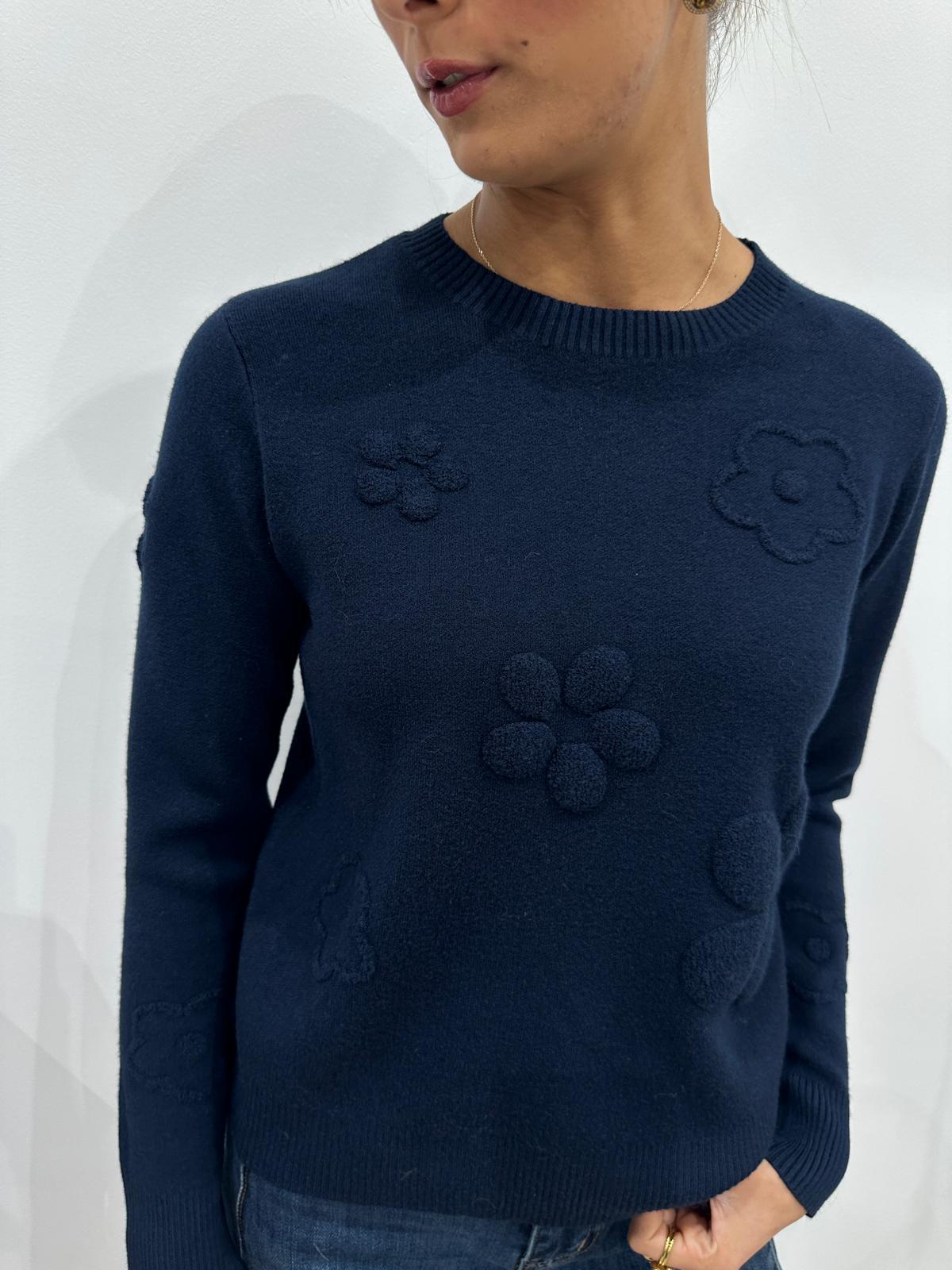 Pull Fleurs en Relief Marine – Léane