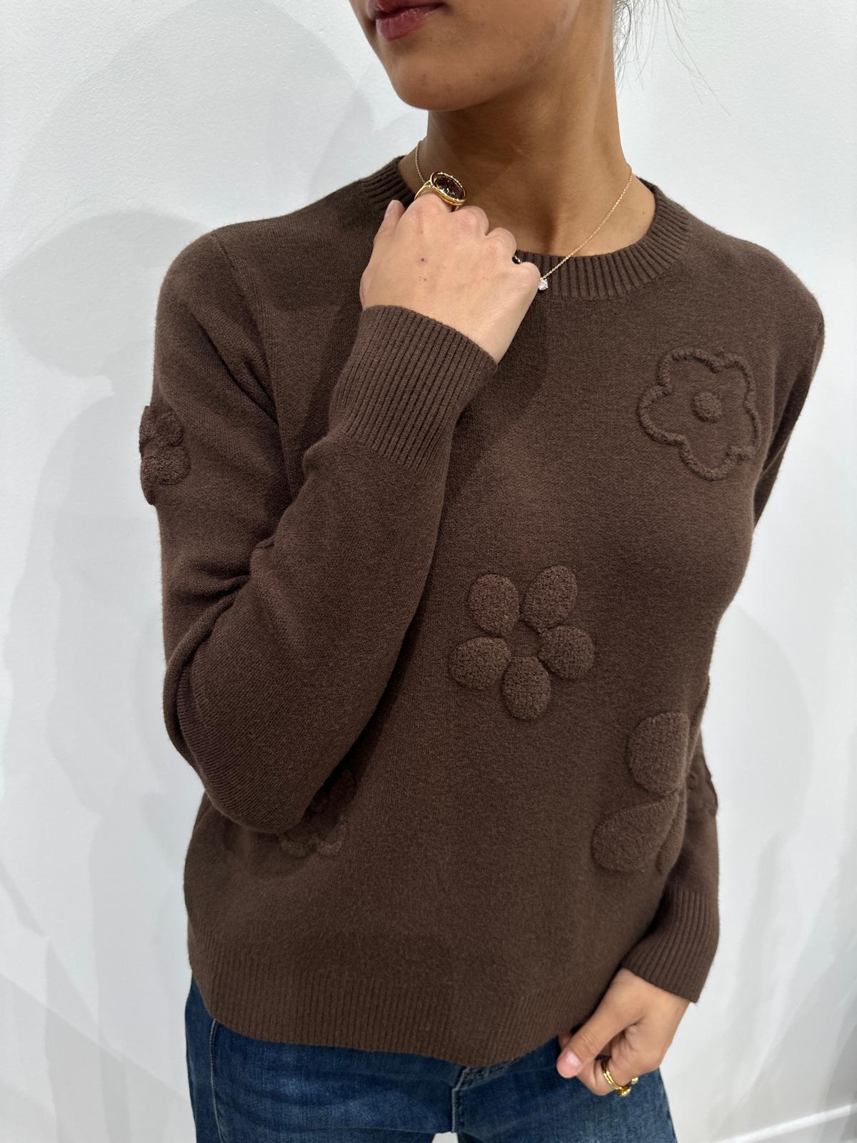 Pull Fleurs en Relief Chocolat – Léane