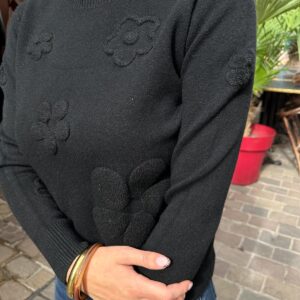Pull Fleurs en Relief Noir - Léane