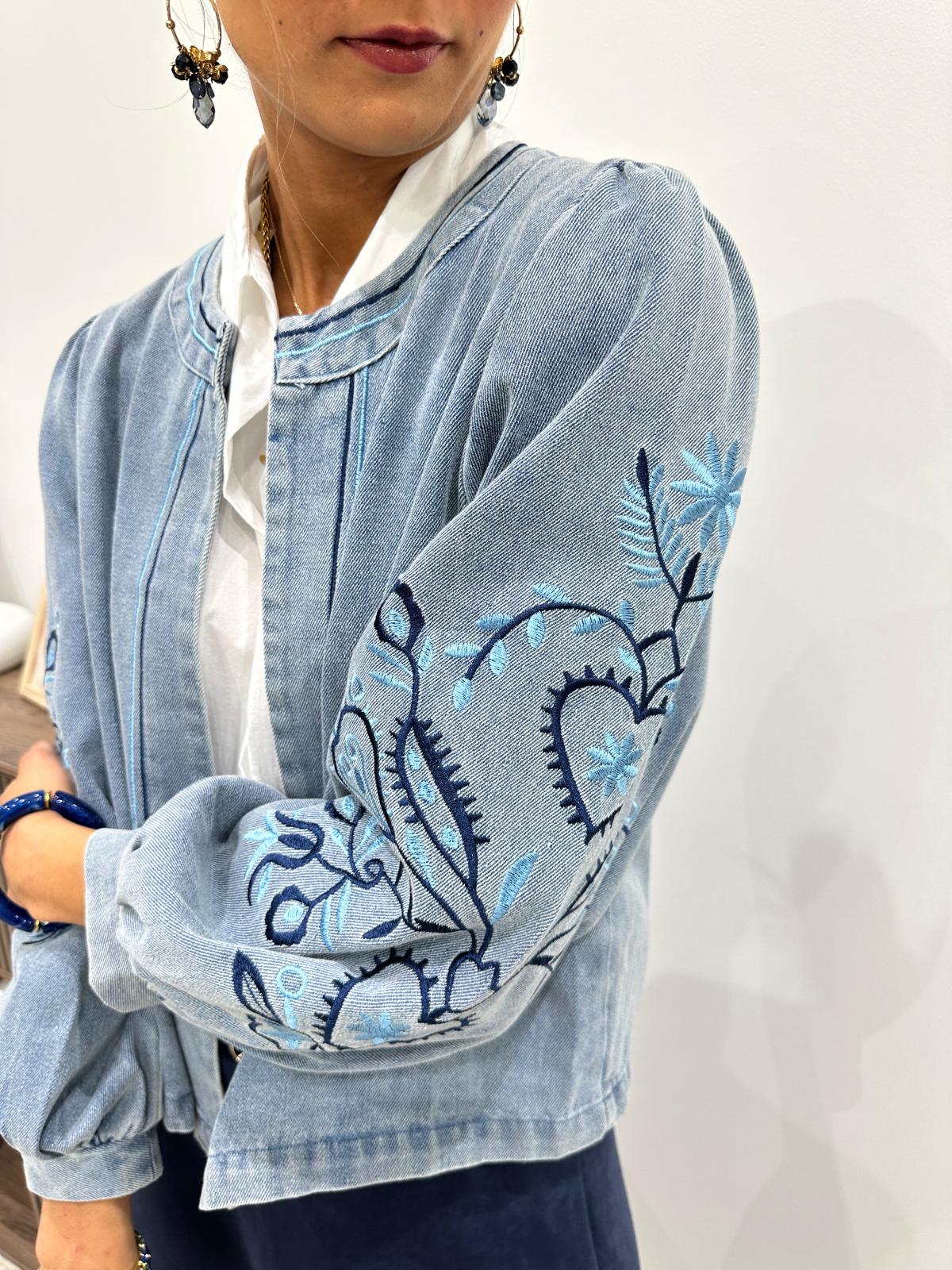 Veste en Jean Broderies Florales – Séraphine
