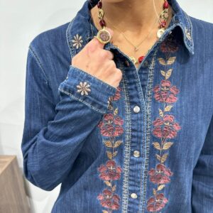 Chemise en Jean Brodée de Fleurs - Juliette
