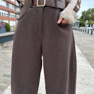 Pantalon Coupe Ballon Chocolat avec Ceinture – Néréide