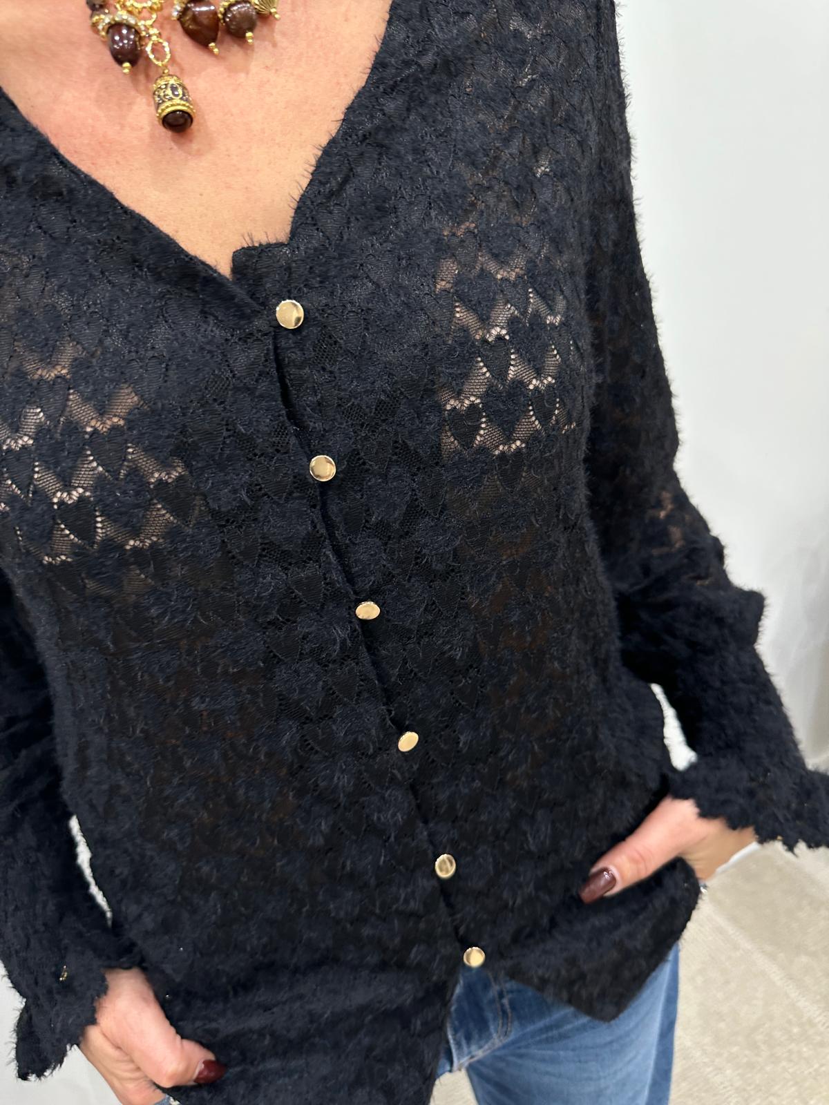 Blouse en Dentelle à Motifs Cœurs Noire – Esmeralda
