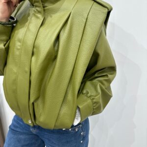 ‼️ Précommande ‼️ - Veste Courte en Simili Cuir Verte à Épaules Structurées – Éléonise