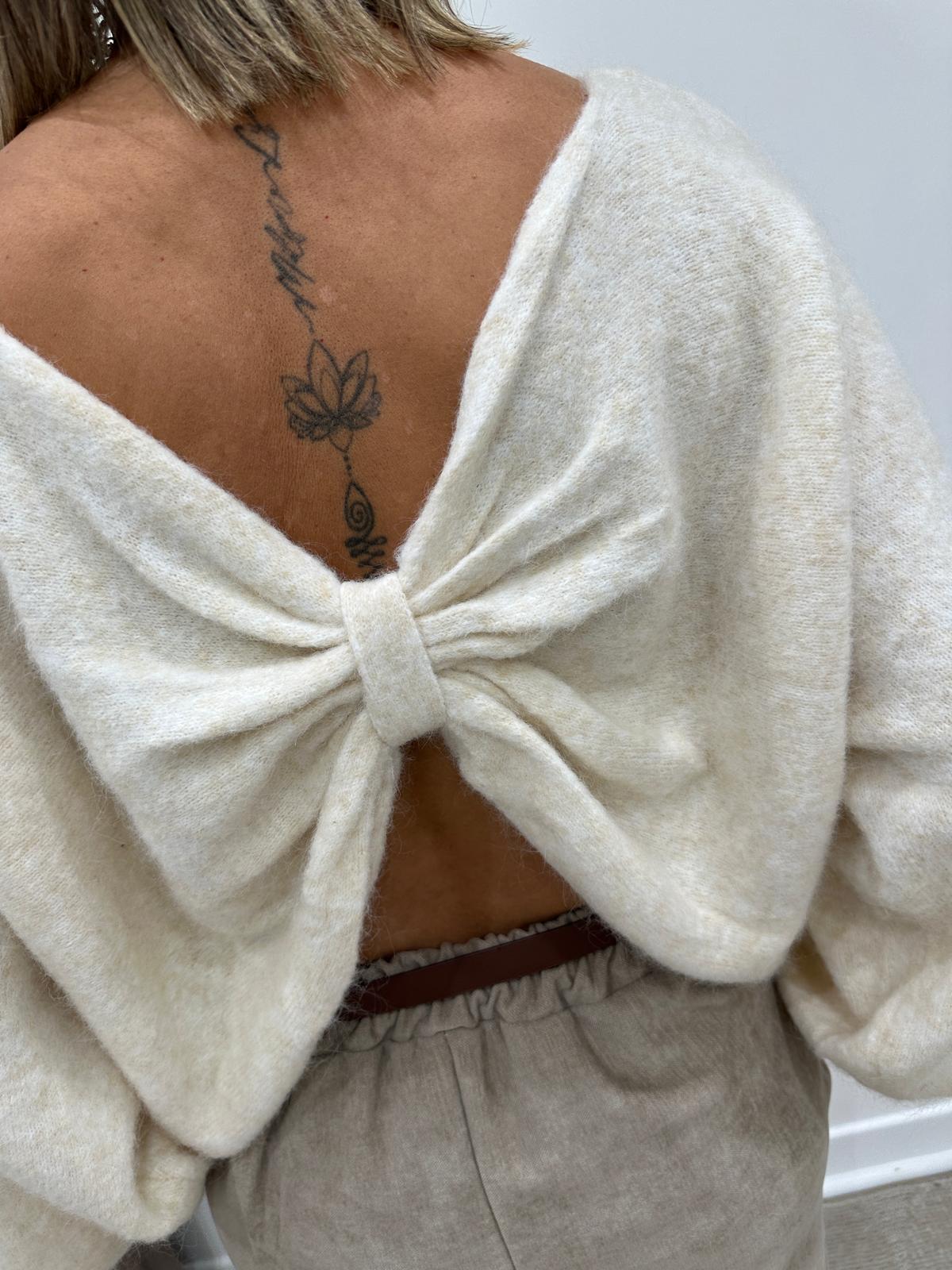 Pull à Dos Ouvert et Joli Nœud Beige – Éméria