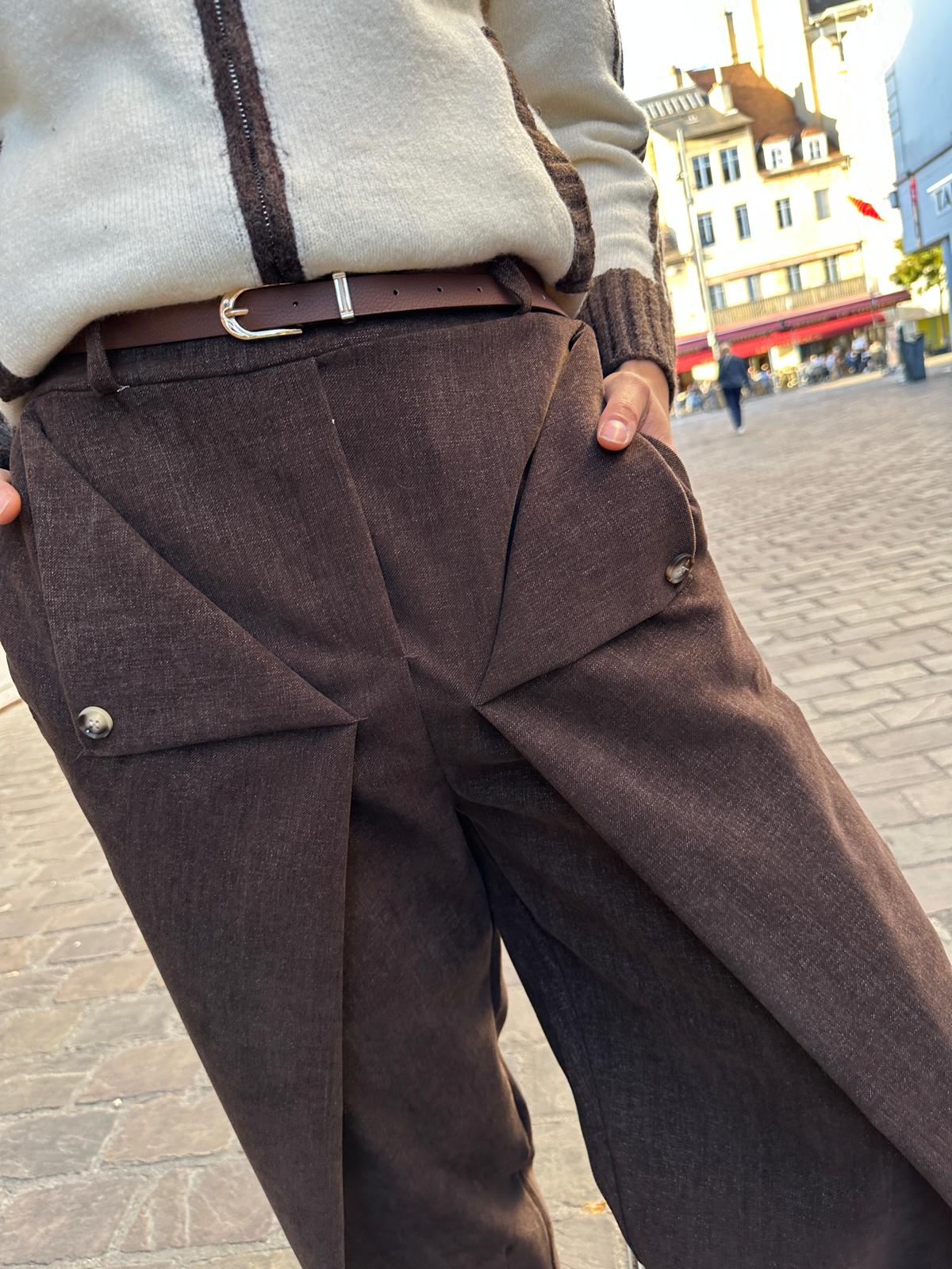Pantalon à Plis Originaux Chocolat – Auréline