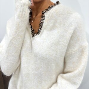 Pull Beige à Détails Léopard - Éméliane