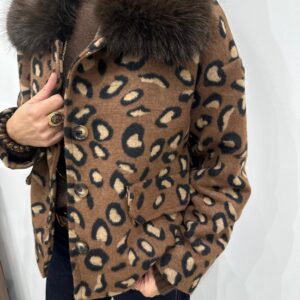 Veste Léopard à Col en Fausse Fourrure – Léorine