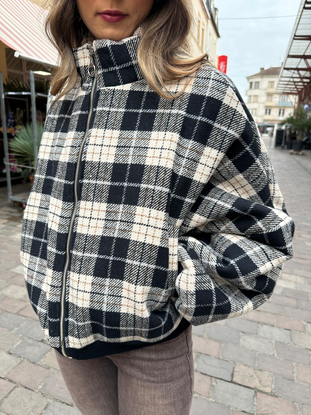 Veste à Carreaux Noire et Beige – Maïline