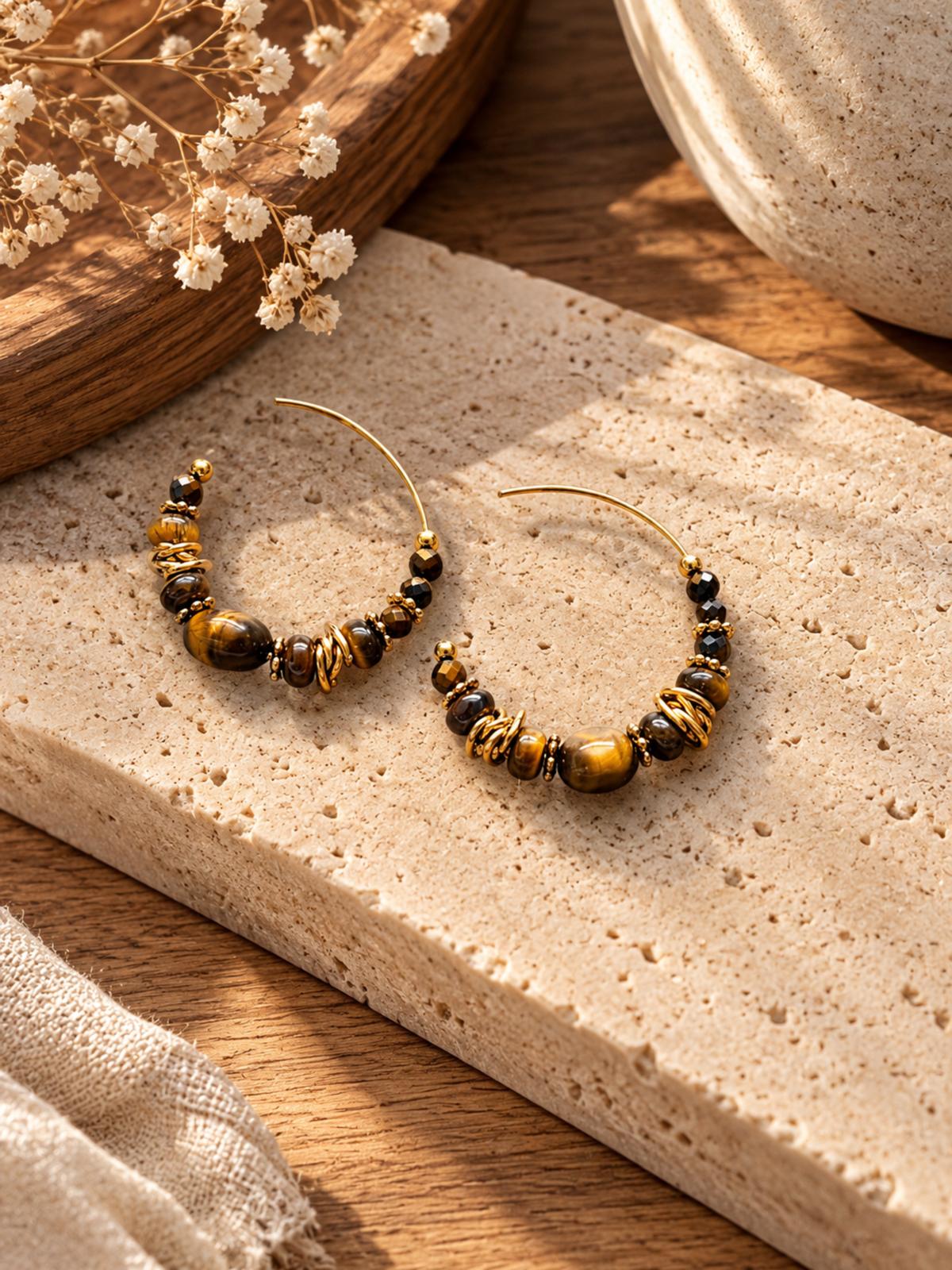 Boucles D&rsquo;oreilles Créoles Dorées à Perles Marron – Oraliane