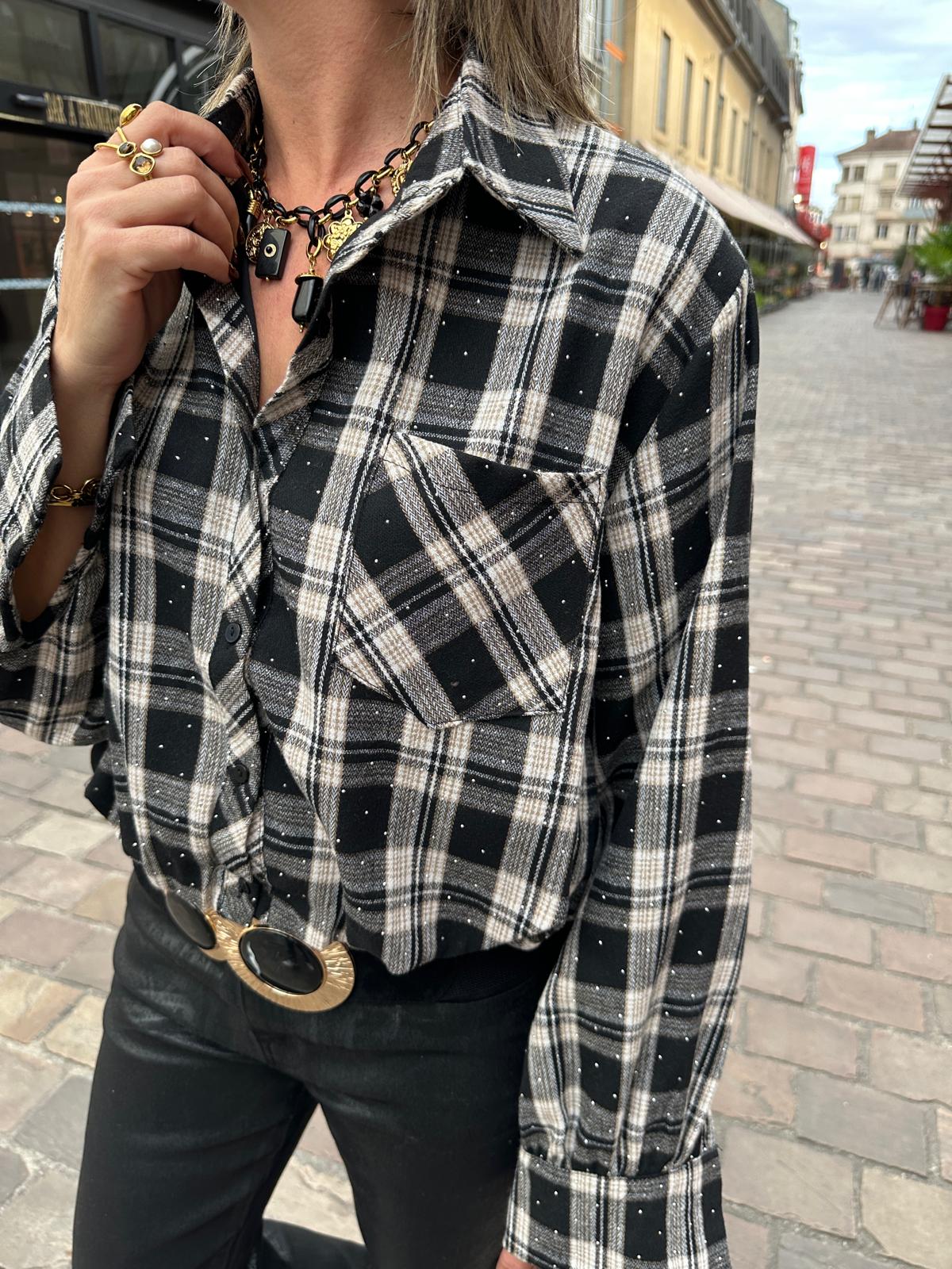 Chemise à Carreaux et Strass – Éméria